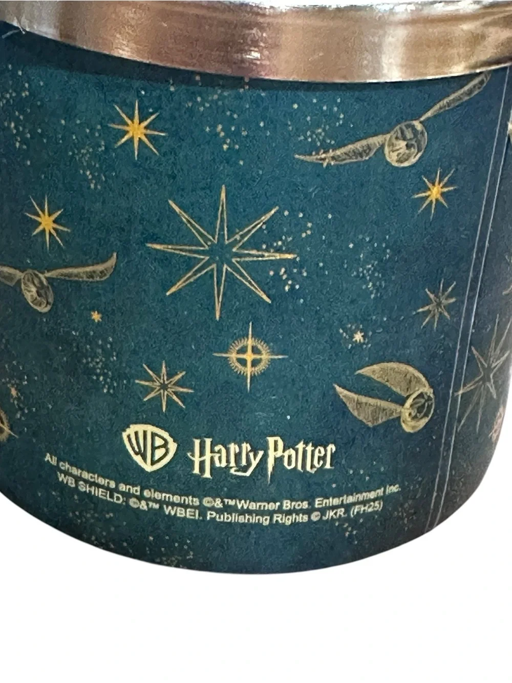 Goose Creek Harry Potter The Golden Snitch 14.5 oz 3-Wick Scented Candle New